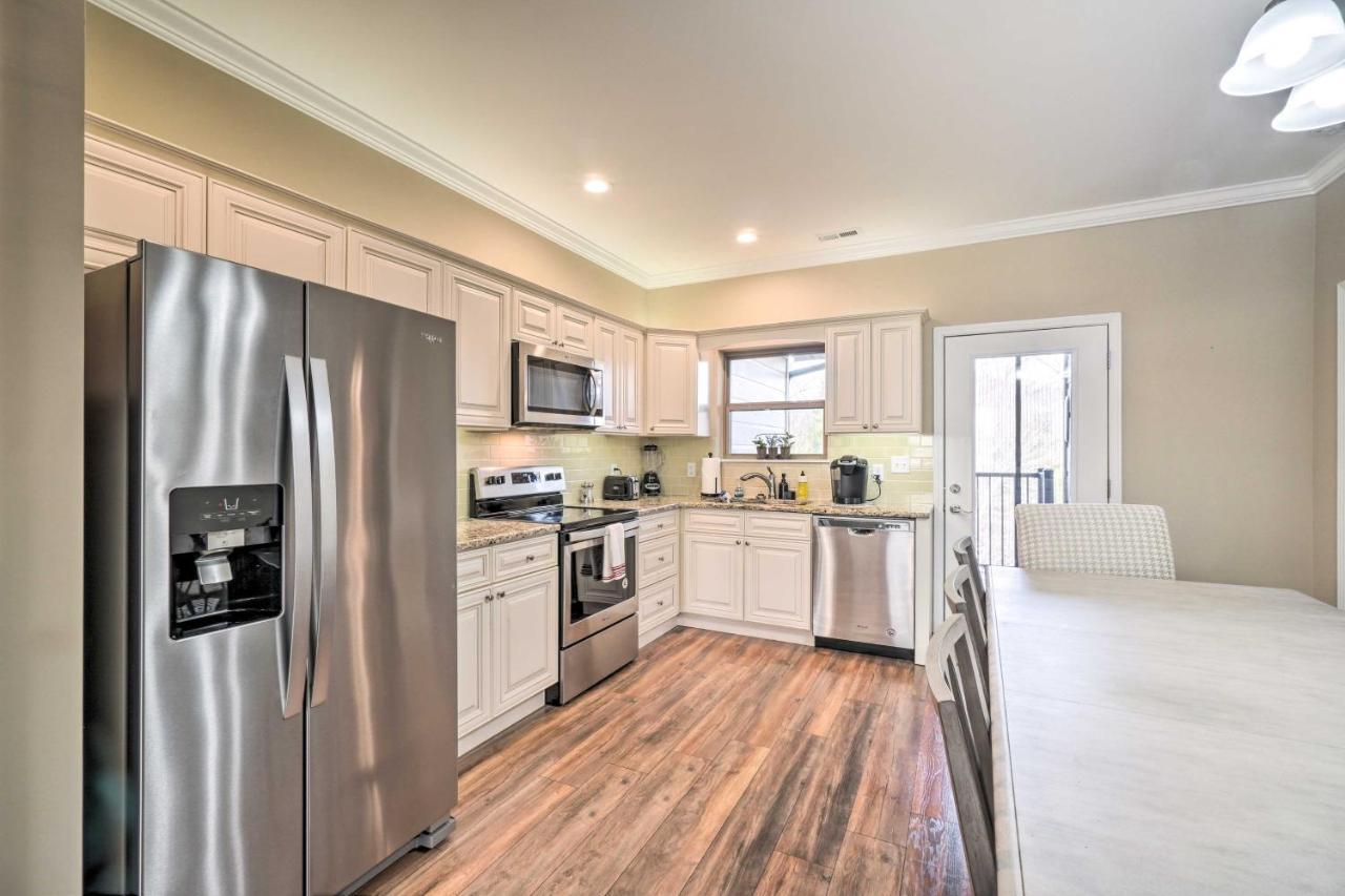 Chic Townsend Condo With Saltwater Pool! Exterior foto